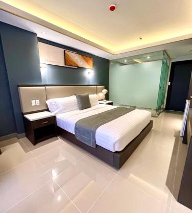 Subic Riviera Hotel & Residences