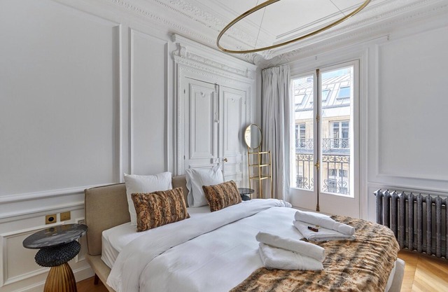 Sublime Apartment Montaigne/arc de Triomphe