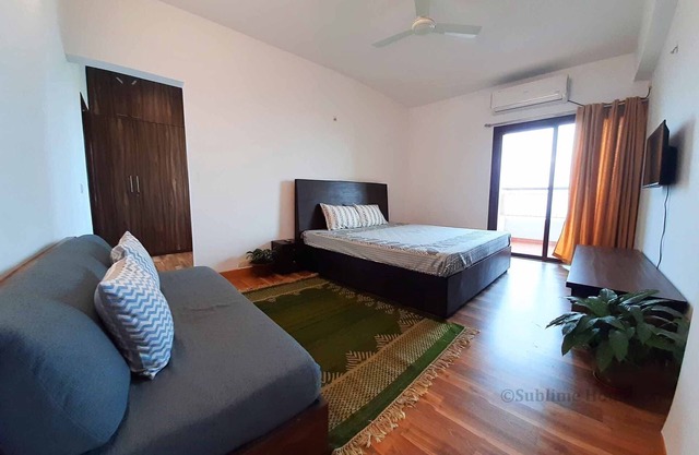 Sublime Home stay: Habitación Suite con balcón