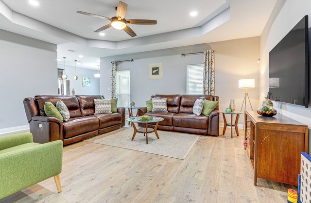 Suburban Bliss! Family Home 22 Mi to Dtwn Mobile
