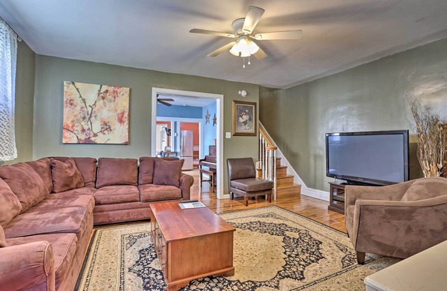 Suburban Home w/ Backyard Patio < 7 Miles to Dtwn!