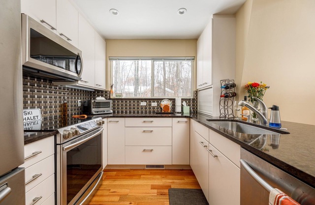 Sugarloaf Chalet 3BDR Loft 2510