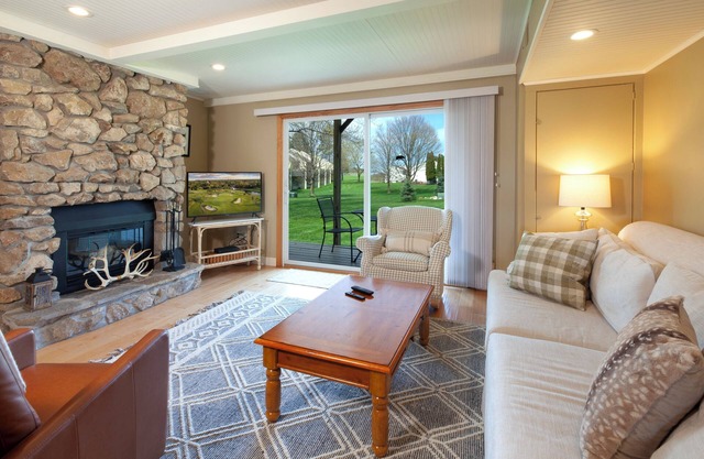 Sugarloaf Condo G4