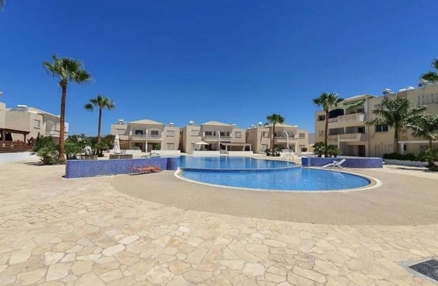 Suitable for families, couples & business class guests! 10mins away from airport
