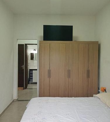 Suite casal em casa compartilhada com uma pessoa - estacionamento - Trilha Moçambique