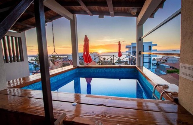 Suite Giuseppe, luxury and comfort close to the malecon. Breakfast included v