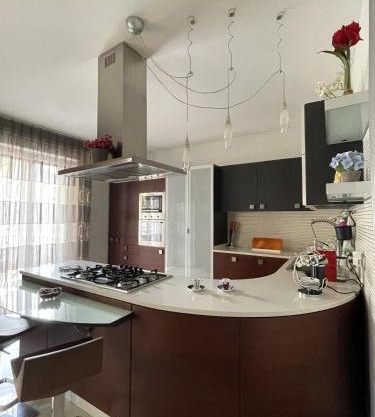 Suite Gravina + box auto privato