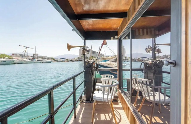 Suite on the Water + Sailing
