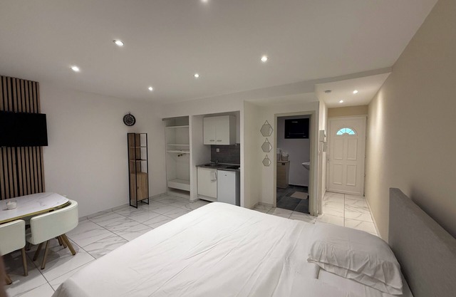 Suite palais 4, Bonpas Appart Hotel
