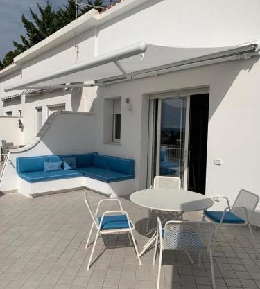 Suite primula con stupenda terrazza vista mare