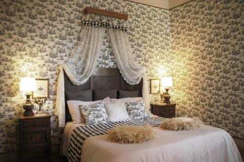 Suite Romantica con Giardino in Dimora Storica - Camera e Appartamento - B&B Palazzo Robicci