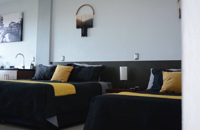 SUITE CON BALCON