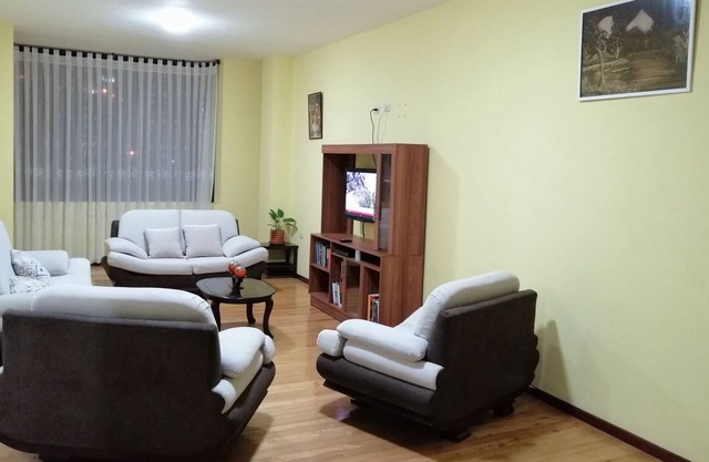 Suites y Apartamentos - Azogues