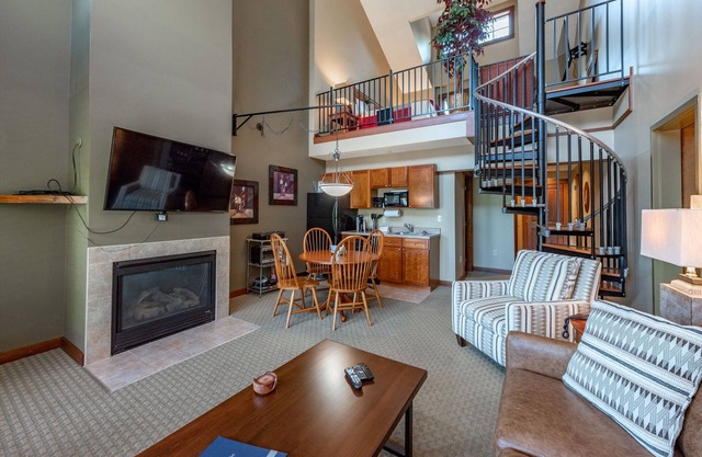 Suites at Silver Tree: B203 One Bedroom & Loft Lake View