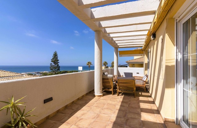 Suitur exclusive penthouse Las Mimosas