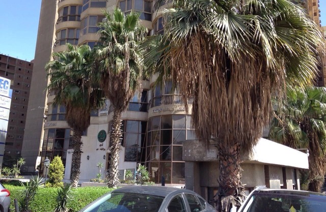 Sultan Cairo Nile Maadi