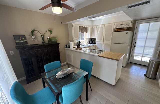 Casa de huéspedes acogedora - Consulte nuestra venta de primavera!