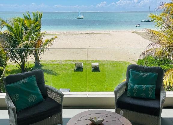 Summer Breeze Beachfront Luxury Apartment Pointe d'Esny