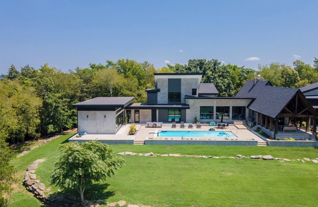 Summer Flash Sale* I Above Nashville Sanctuary I Pool I Fire Pit I Studio