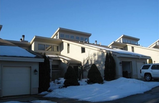Condominio de verano en Gaylord con vista al Otsego Club and Resort