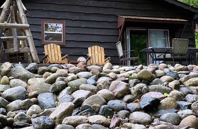 Tasas de otoño solo $ 99. 00 a Night! ¡La mejor pesca del año con el cambio de árboles!