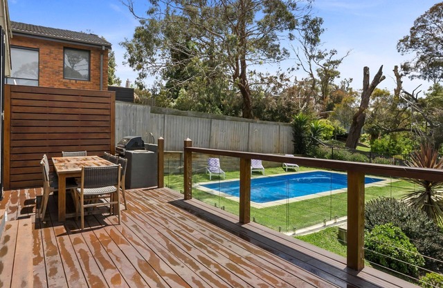Summer Retreat with Pool