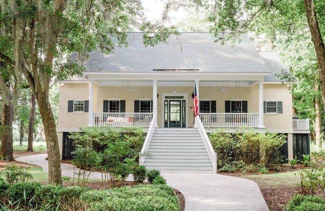 Summer Salt Cottage - Private 4bdr Retreat