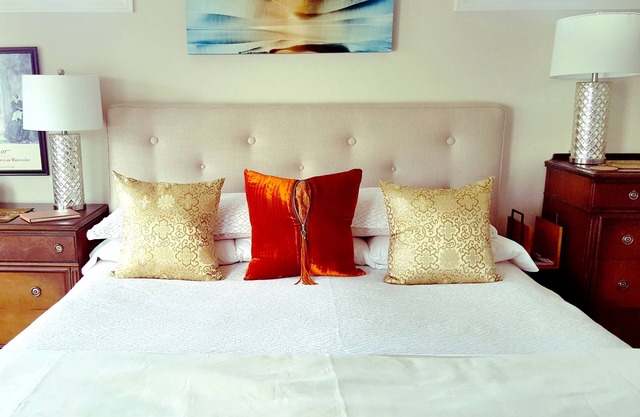 ¡Nuevo listado en el corazón de Austin, disfrute de la privacidad en The Collier Guest Room!