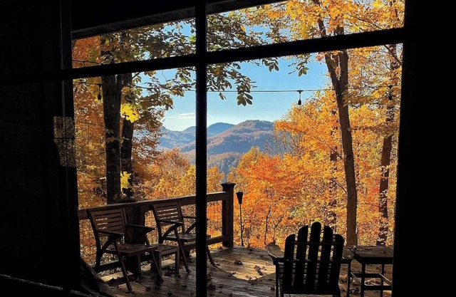 Summer vacation in the mountains w/ amazing views