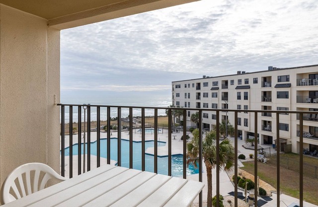 Summer Winds A-416, Almost Oceanfront Condo in Indian Beach, NC!