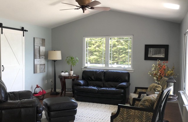Summertime get away with beautiful water views!