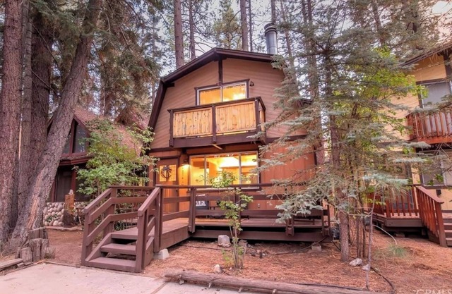 Summit Happy Mountain Cabin