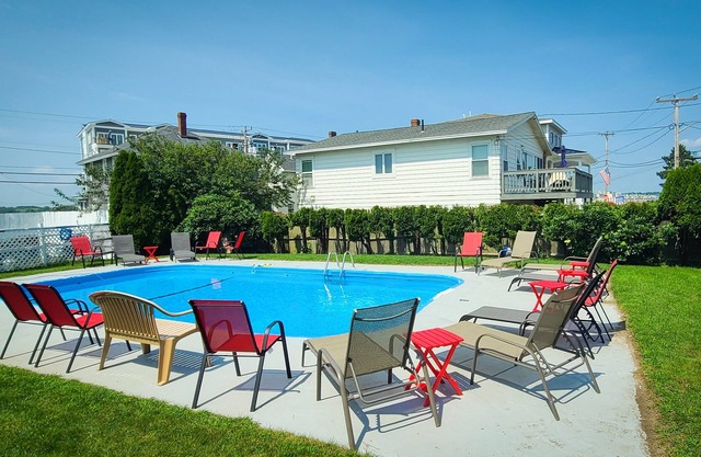 Sun and Surf Motel