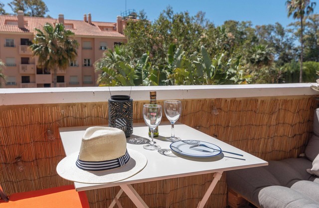 Dúplex | Piscina | Playa Cabopino y Artola a 5 min | Terraza chill out | WiFi