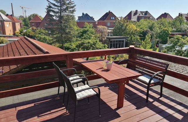 Sun deck - ABC319 - Sun deck