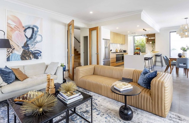 Sun drenched new house in tranquil St Johns Wood Estate. Free WIFI & Parking