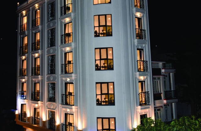 Sun Hill Hotel