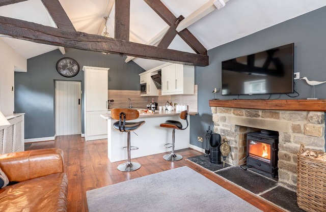 Sun Hill Palins - a cottage that sleeps 2 guests in 1 bedroom