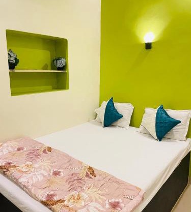Sun India Guest House