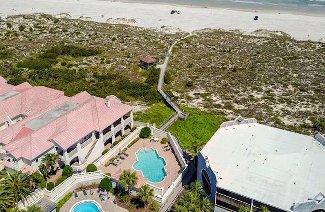 Sun-kissed Paradise With Garden View H204