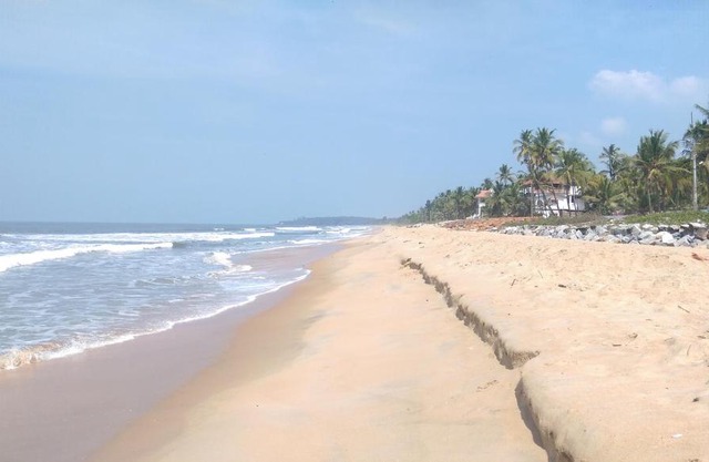 Sun n Tan Beach Home stay