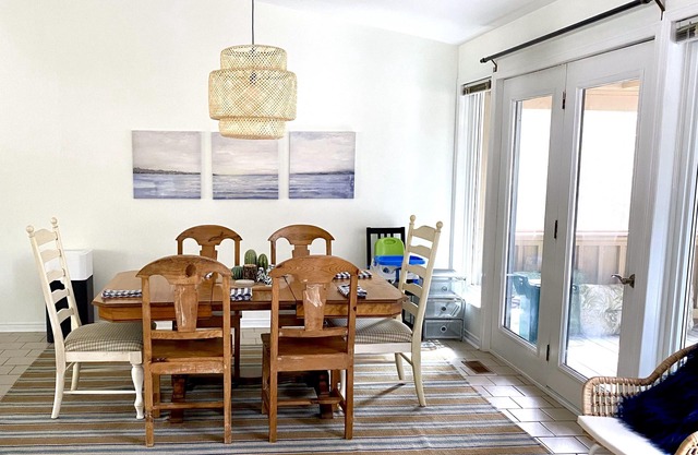 Sun & Seclusion - All-Season Cottage