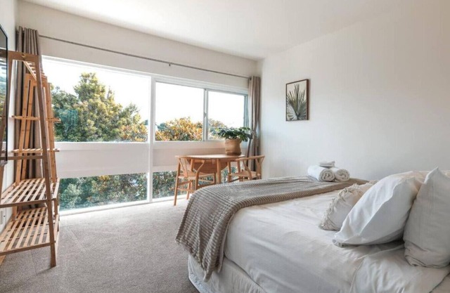 Sun Soaked | 1 BR w/Sea Views|Kitchenette Cupboard