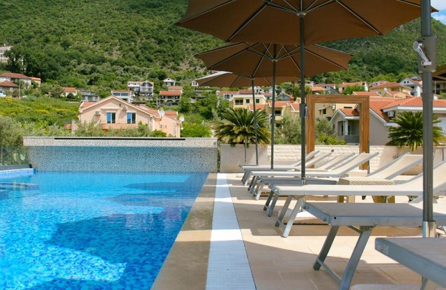 Sun Village Aparthotel