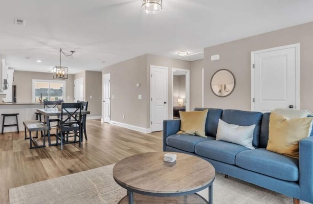 Sunbeam Point~ Pet-Friendly Simpsonville Rental