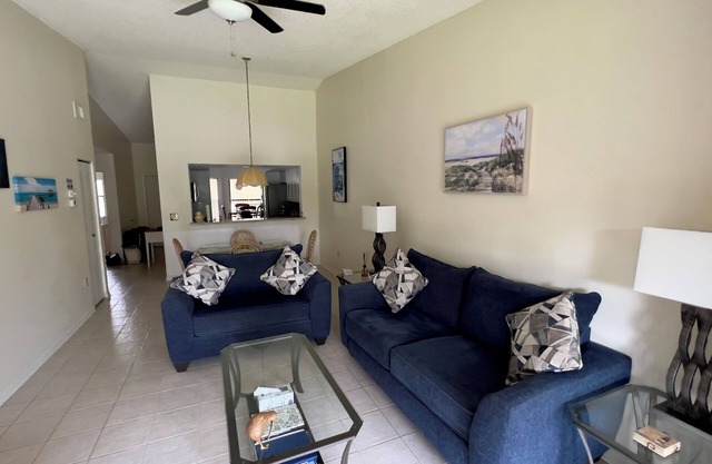 Shorewalk Condo. IMG, playas, restaurantes e instalaciones recreativas cerca