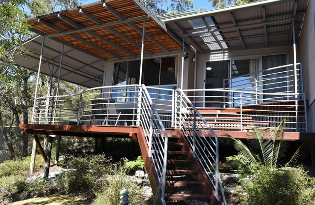 Sundaise Satinay 636 at Kingfisher Bay Resort