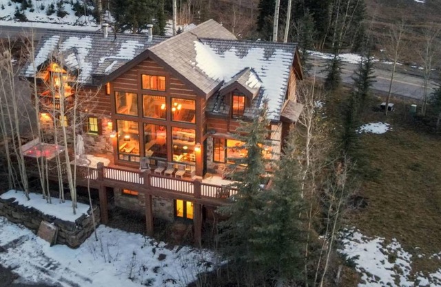 Sundance Cabin by Exceptional Stays