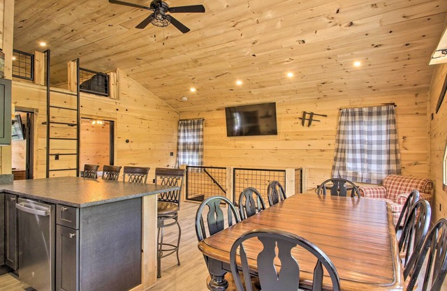 NEW! Riverfront Cottage: Fire Pit & Trail Access!