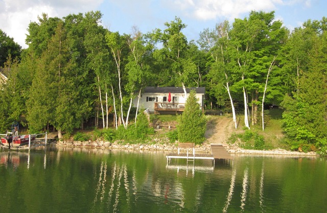 Sunkissed Cottage, Presque Isle MI